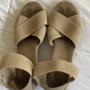 CHARLESTON SHOE CO. Tan Espadrilles with Crisscross Straps